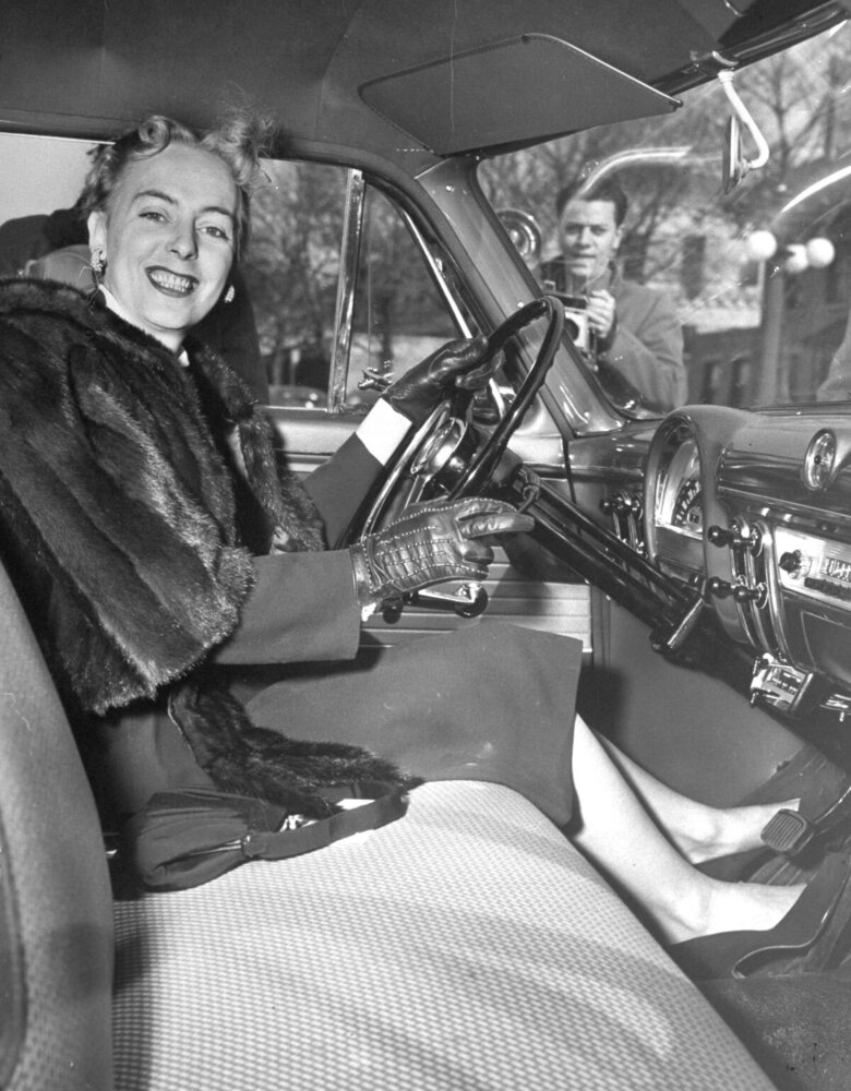 Download the full-sized image of Christine Jorgensen Takes Driving Exam