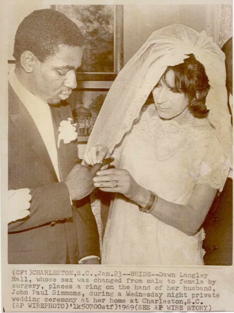 Download the full-sized image of Newspaper Clipping of Dawn Langley Hall and John Paul Simmons' Wedding